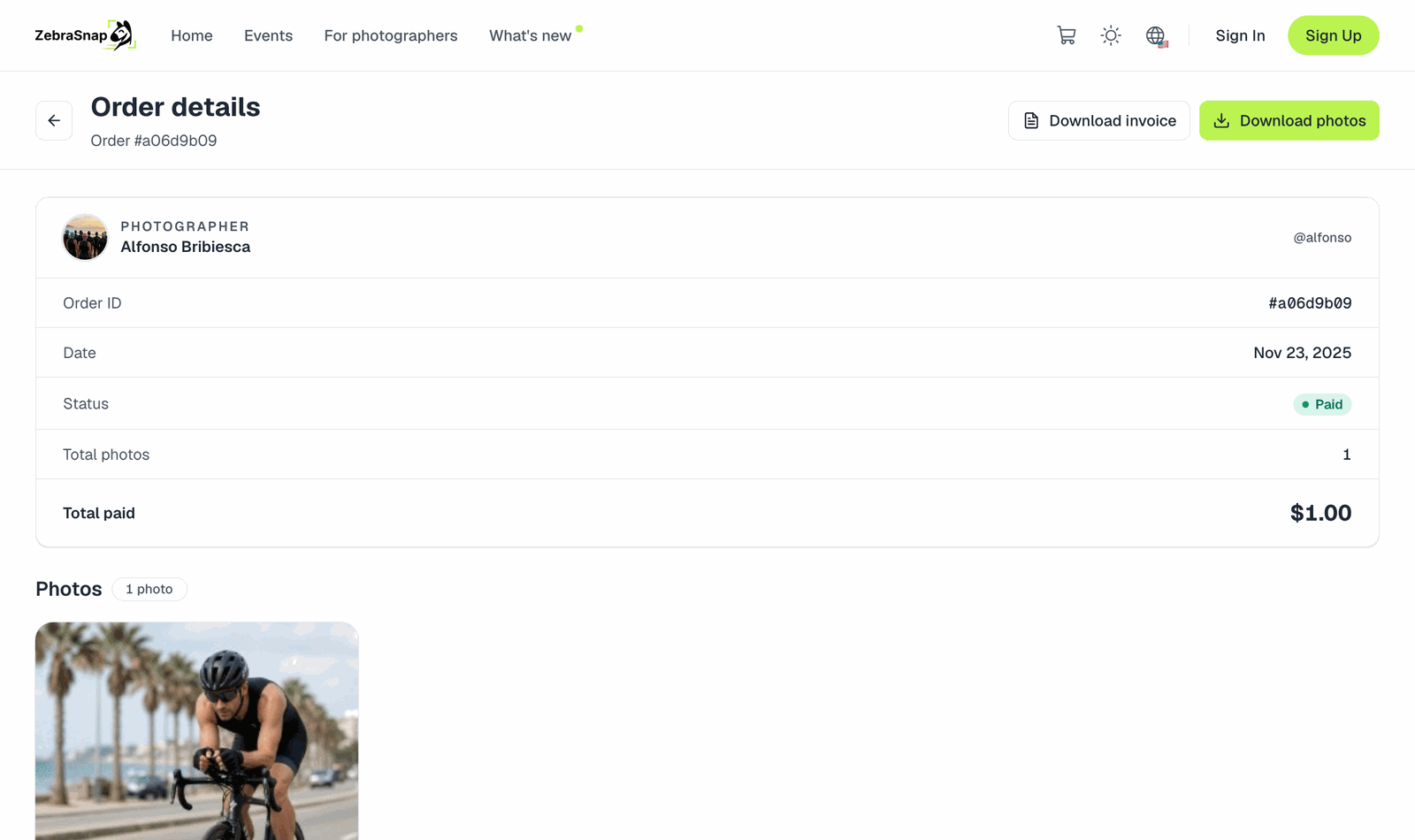 An order page with the Download photos button